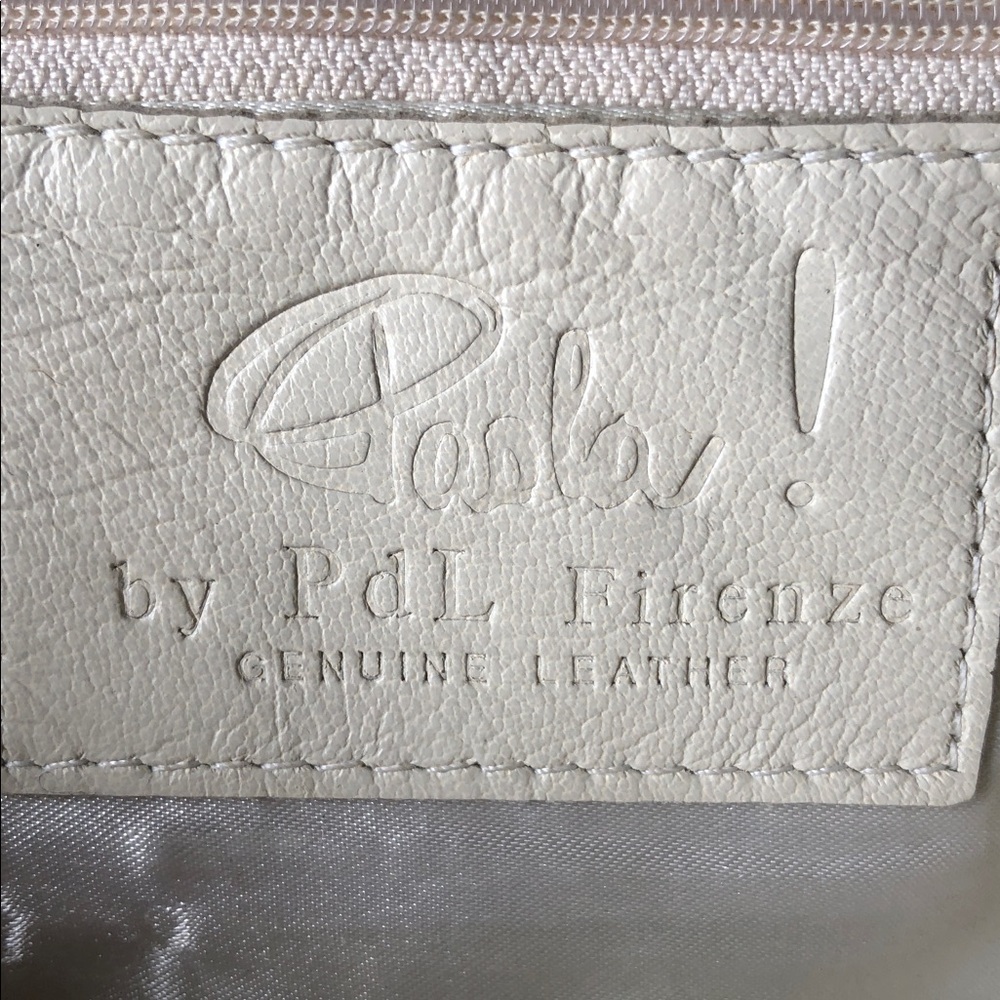 PAOLA by PdL Firenze Genuine Quilted leather Shoulder Bag Gold coin Strap - Picture 6 of 12